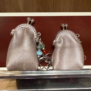 Handcrafted Mini Kisslocks